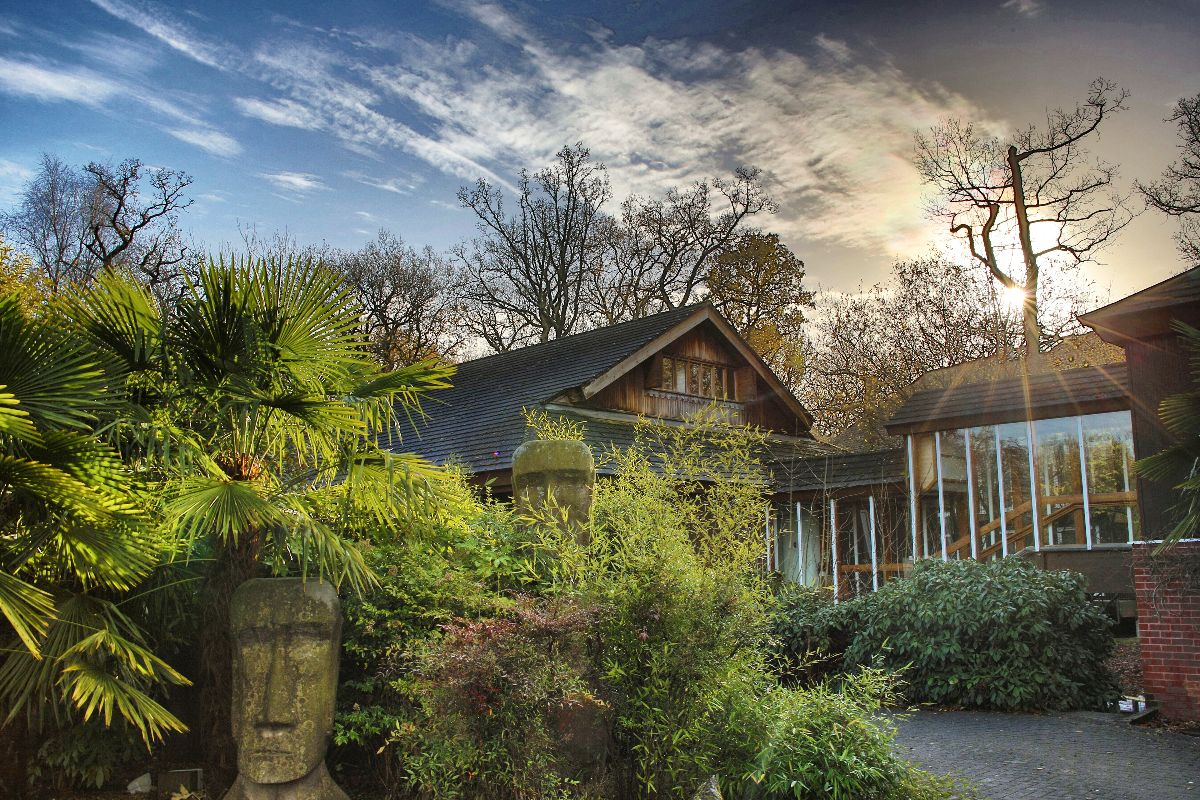 Gallery Item 1 for Marwell Hotel