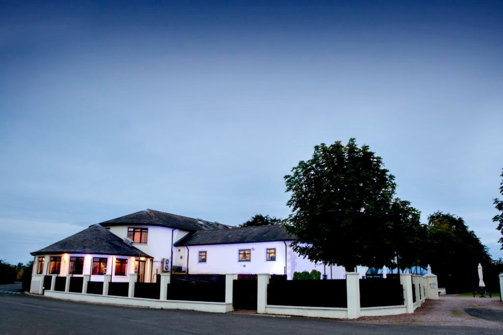 Gallery Item 1 for Barnabys Restaurant