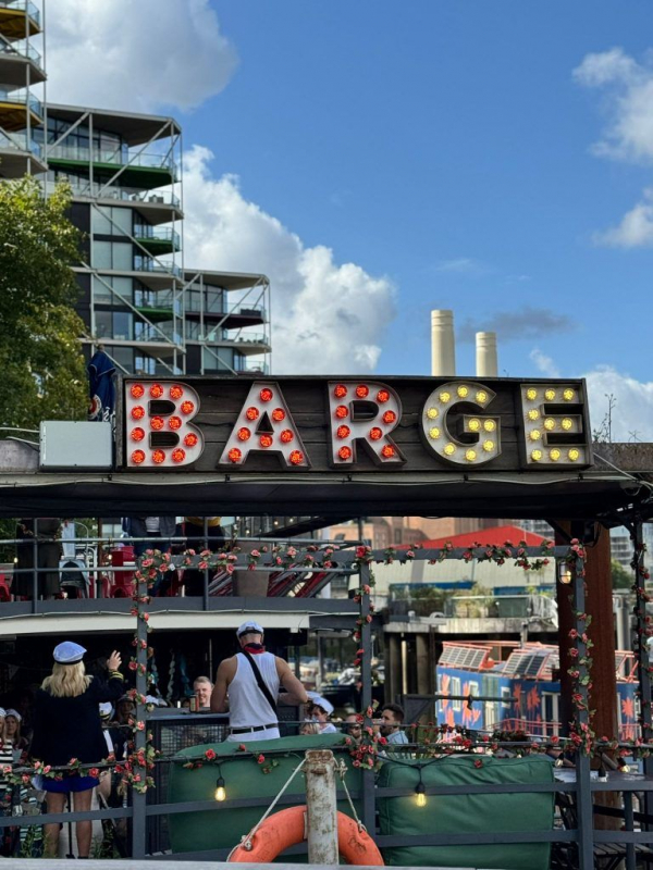Gallery Item 29 for Battersea Barge