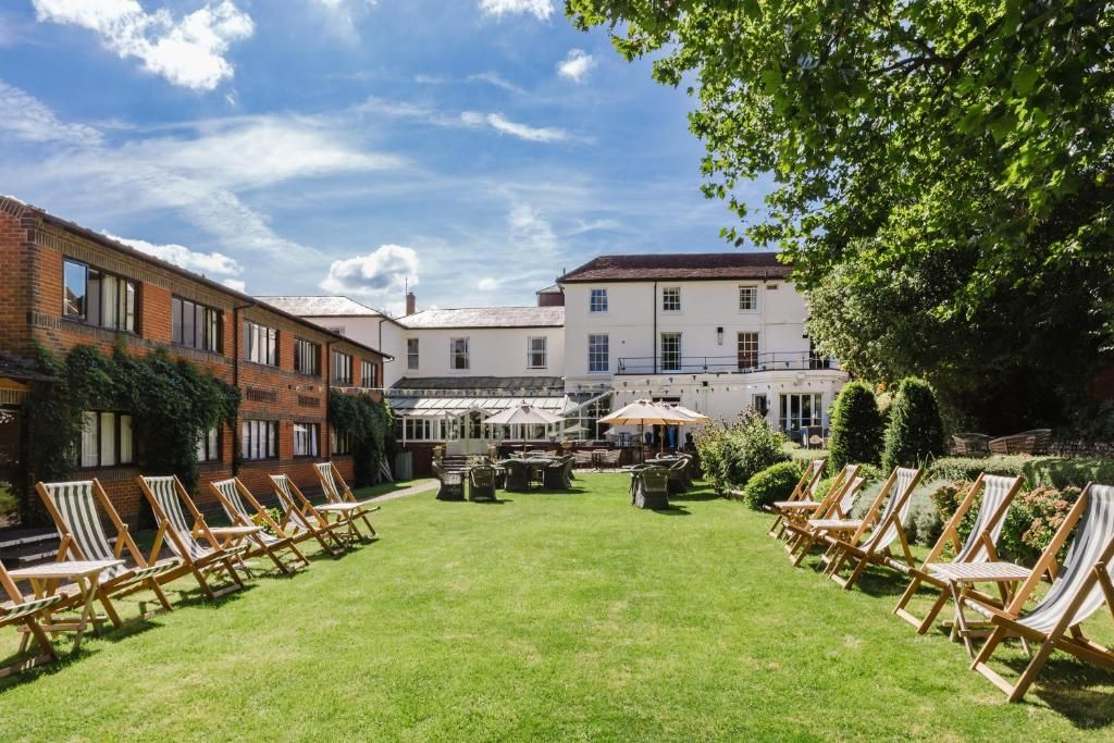 Gallery Item 1 for The Winchester Royal Hotel