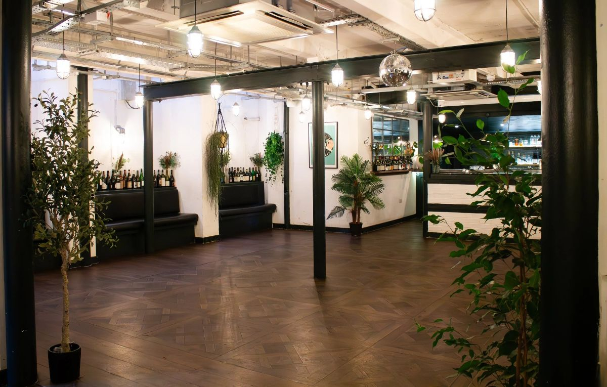 Gallery Item 72 for Fare Restaurant + Bar