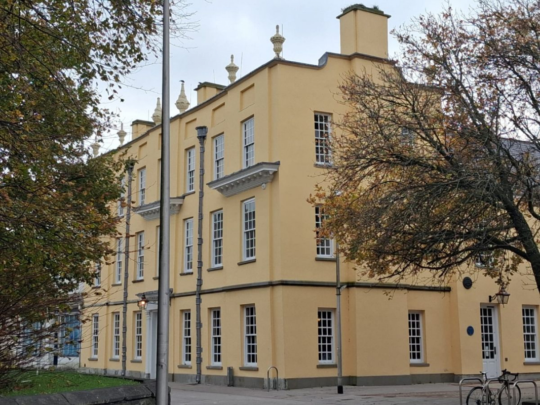 Gallery Item 1 for Plas Llanelly House