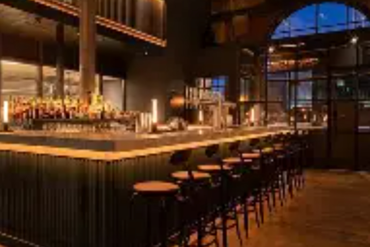 Gallery Item 1 for The Light Bar &amp; Dining