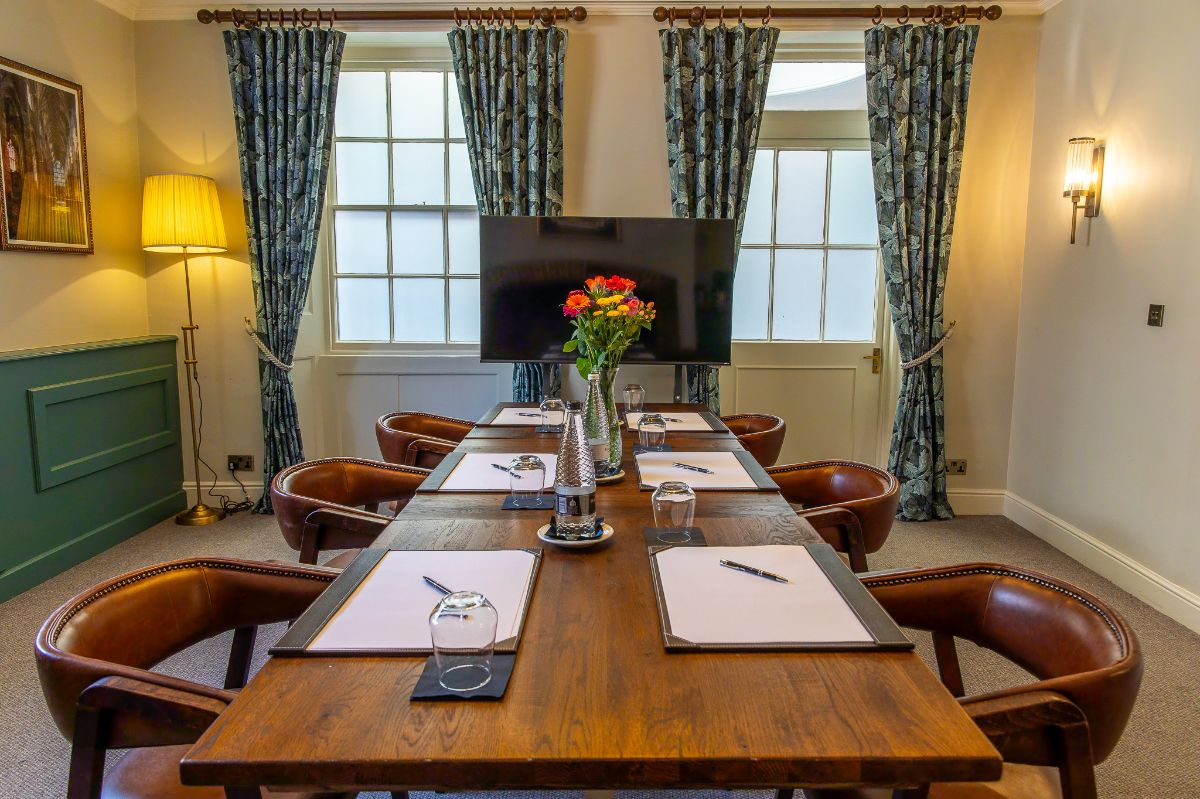 Gallery Item 2 for The Winchester Royal Hotel