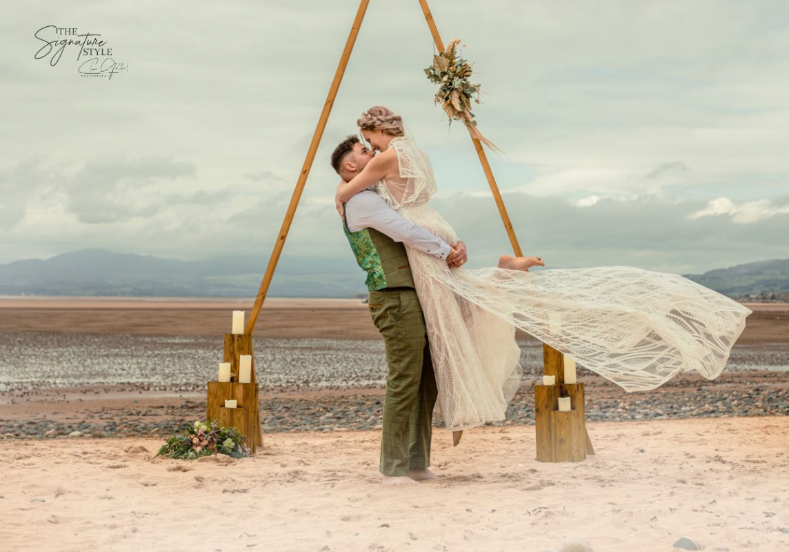 Gallery Item 2 for The Dunes Hotel