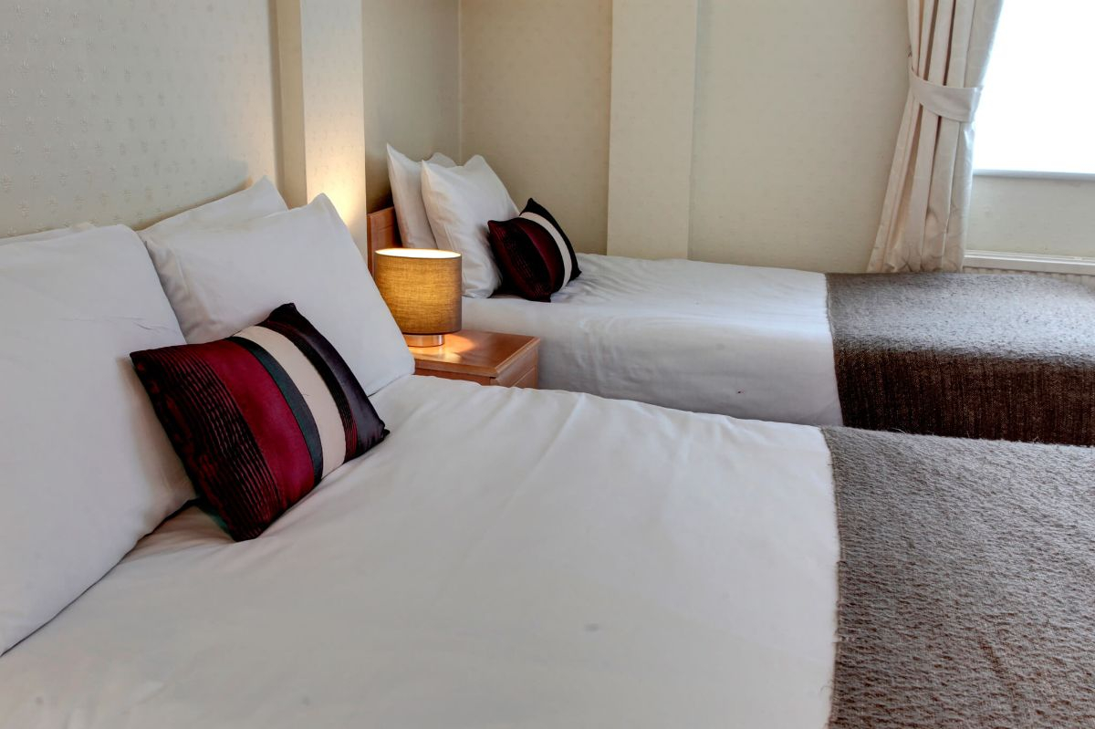 Gallery Item 42 for Pettifers Hotel