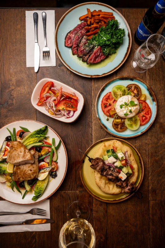 Gallery Item 139 for Fare Restaurant + Bar