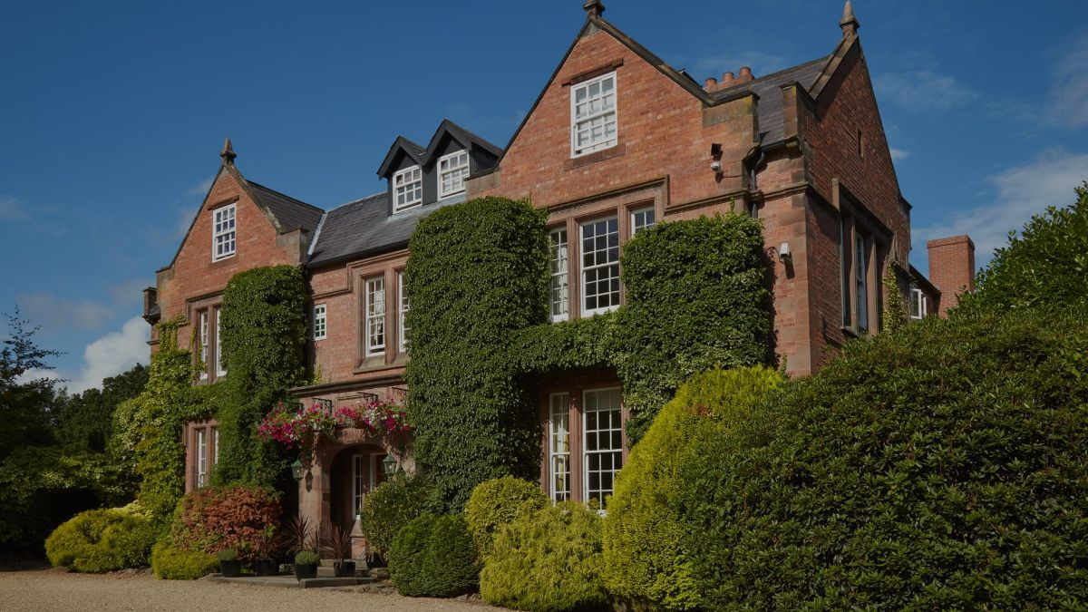 Gallery Item 2 for Nunsmere Hall