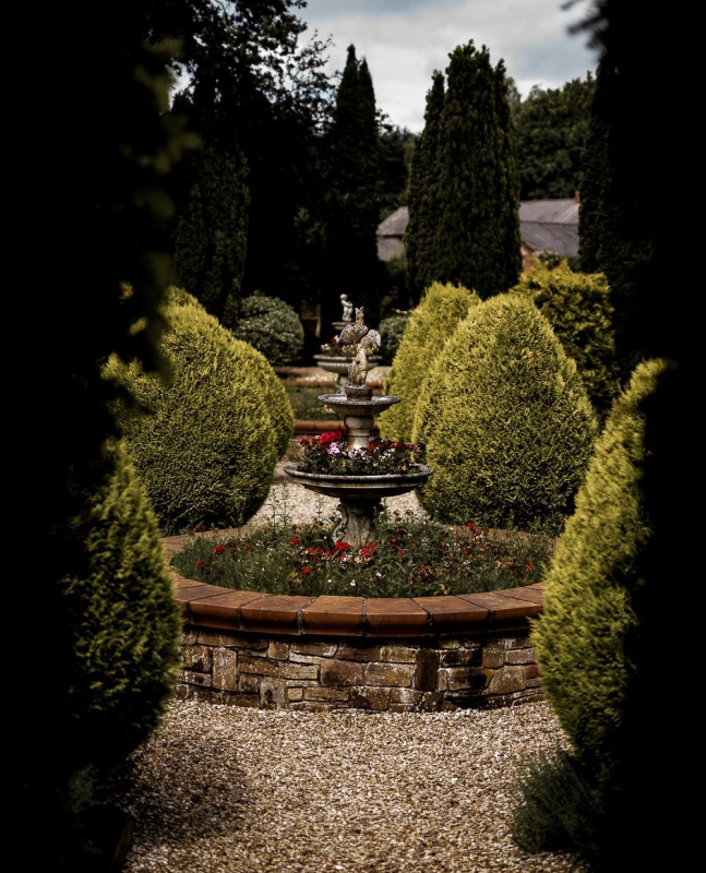 Gallery Item 38 for Nunsmere Hall