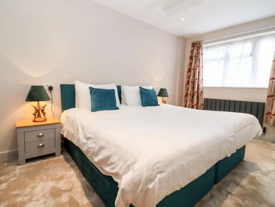 Gallery Item 5 for Pettifers Hotel