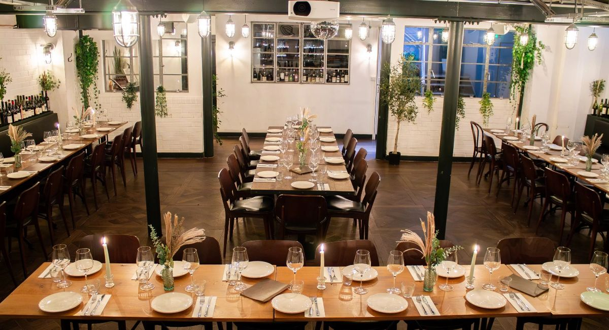 Gallery Item 98 for Fare Restaurant + Bar