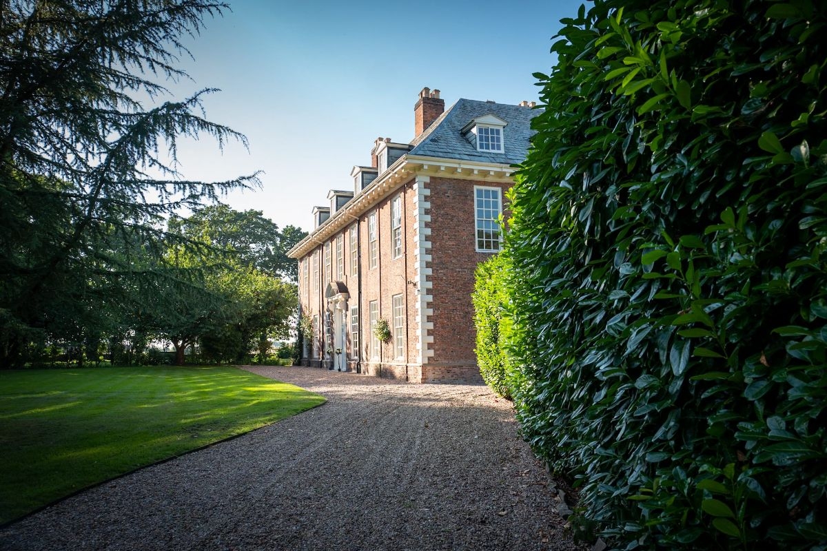 Gallery Item 1 for Camblesforth Hall &amp; Grange