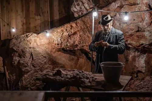 Gallery Item 7 for Kents Cavern