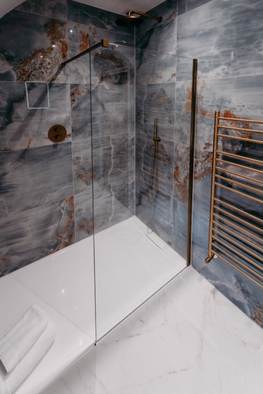 Gallery Item 5 for The Hidden Oak