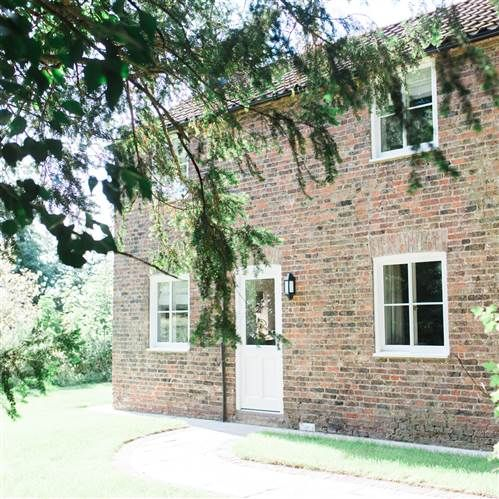 Gallery Item 35 for Saltmarshe Hall