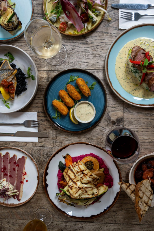 Gallery Item 149 for Fare Restaurant + Bar