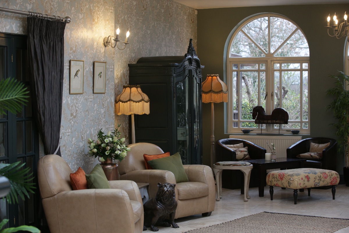 Gallery Item 4 for Shearsby Bath