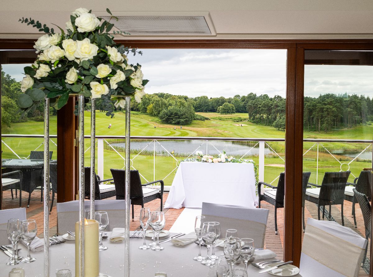 Gallery Item 4 for Bearwood Lakes Golf Club