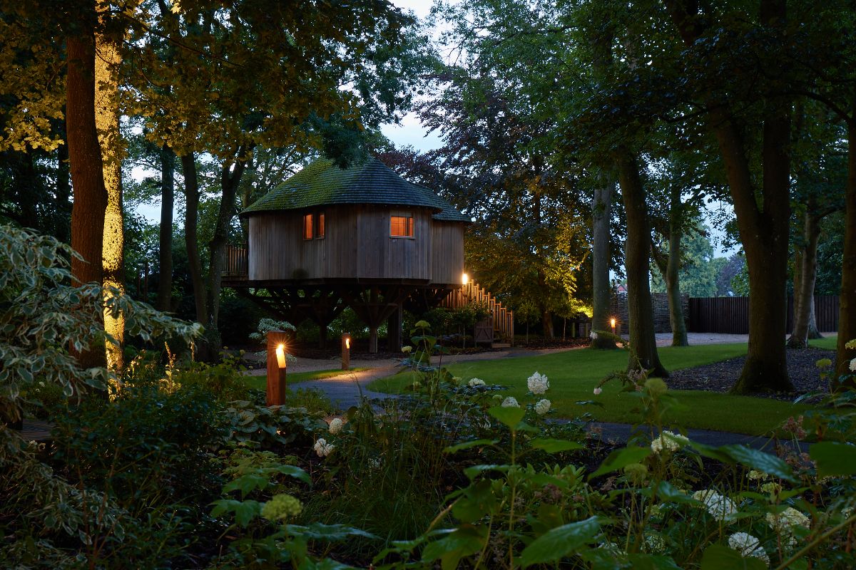 Gallery Item 6 for The Woodland at Hothorpe Hall