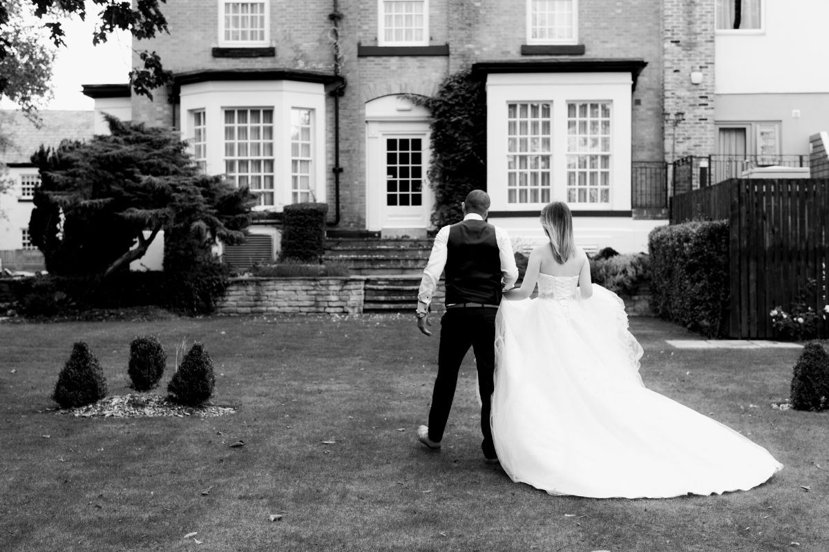 Gallery Item 2 for Pinewood Hotel