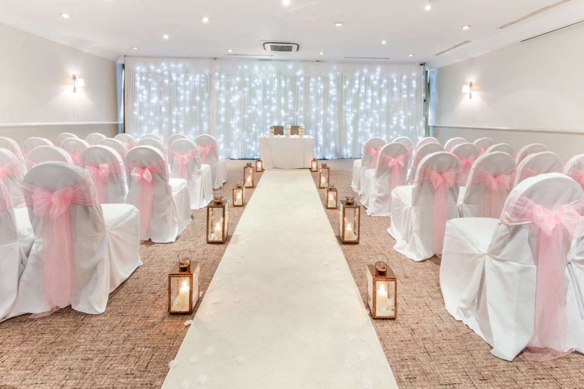 Gallery Item 3 for Pinewood Hotel