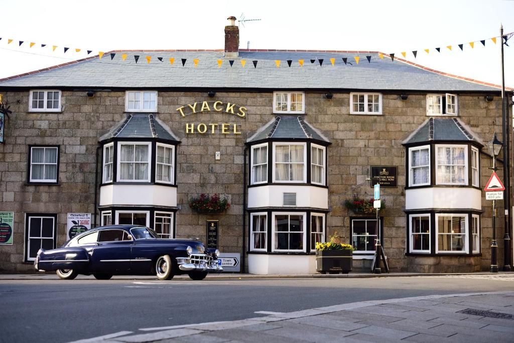 Gallery Item 2 for Tyacks Hotel