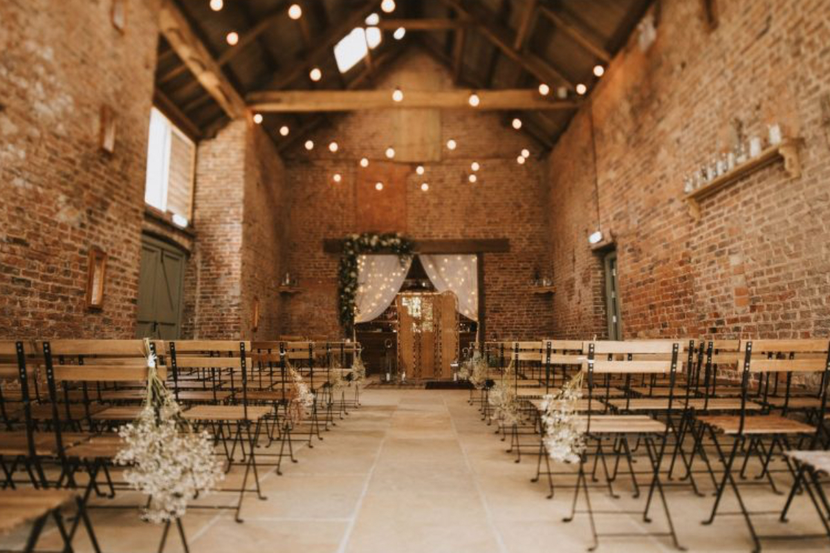Gallery Item 2 for Riverlands Wedding Barns