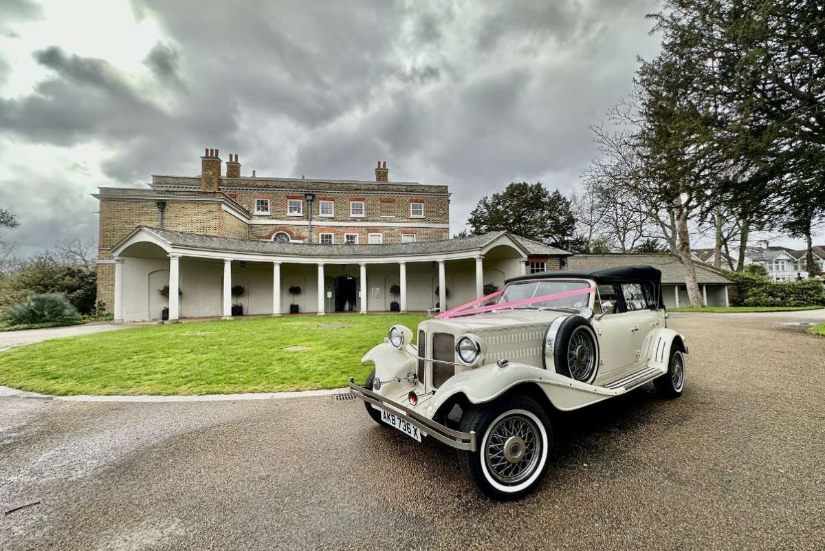 Gallery Item 3 for Valentines Mansion & Gardens
