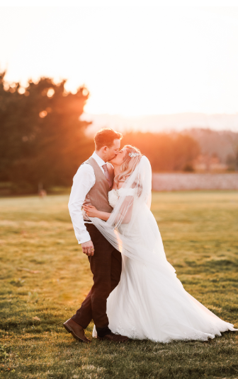 Weddings Gallery Item 25 for The Hidden Oak