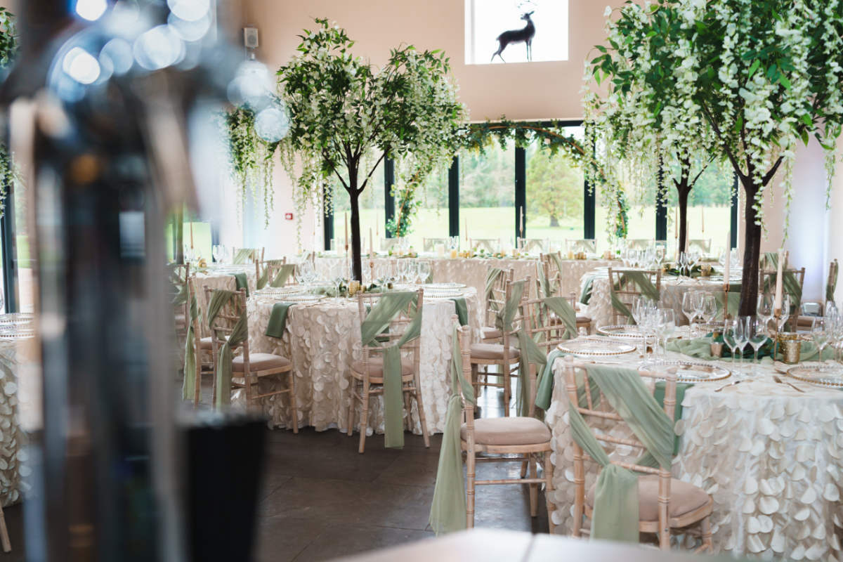 Weddings Gallery Item 19 for The Hidden Oak