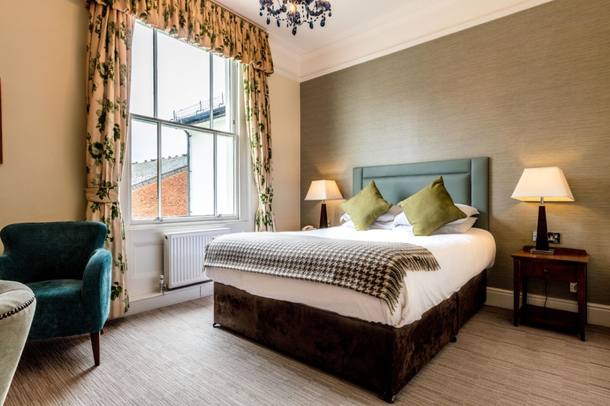 Gallery Item 7 for The Winchester Royal Hotel