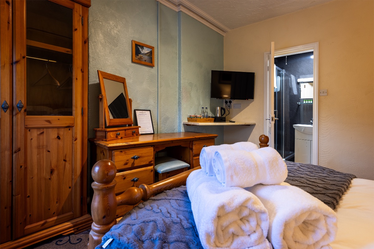 Stay Gallery Item 9 for Strands Hotel & Screes Inn