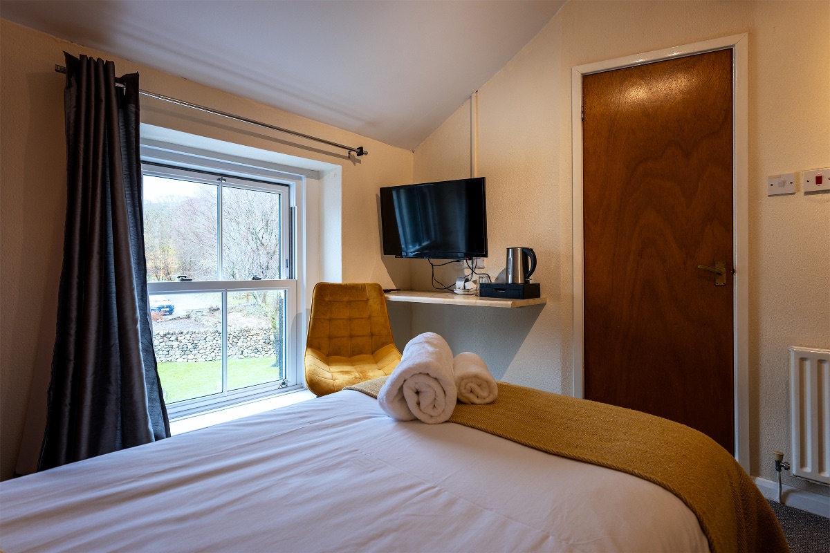 Gallery Item 3 for Strands Hotel & Screes Inn