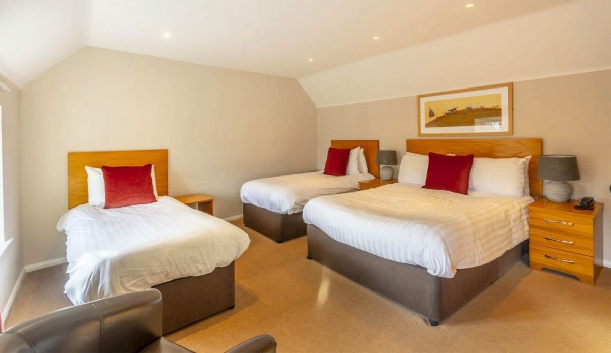 Gallery Item 8 for Pettifers Hotel