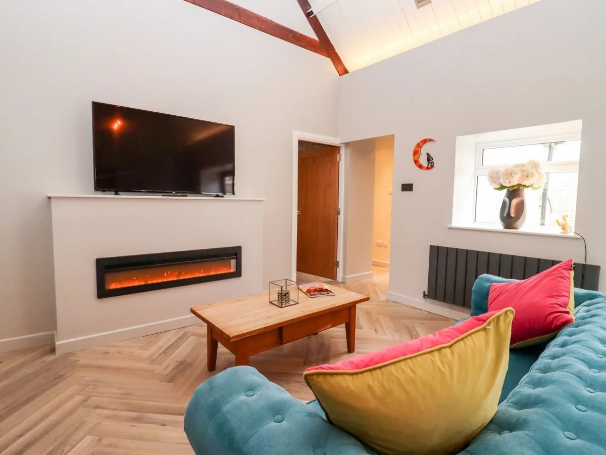 Gallery Item 7 for Pettifers Hotel