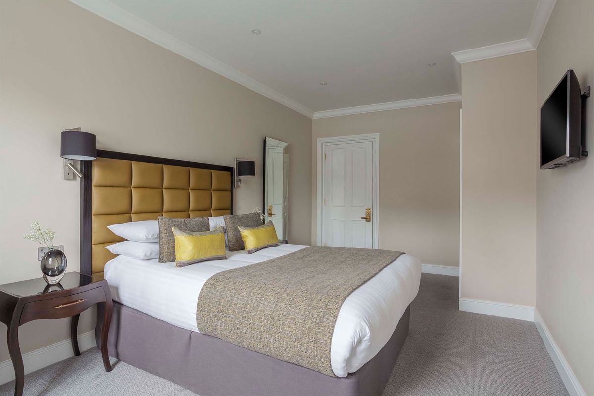 Stay Gallery Item 9 for Oatlands Park Hotel