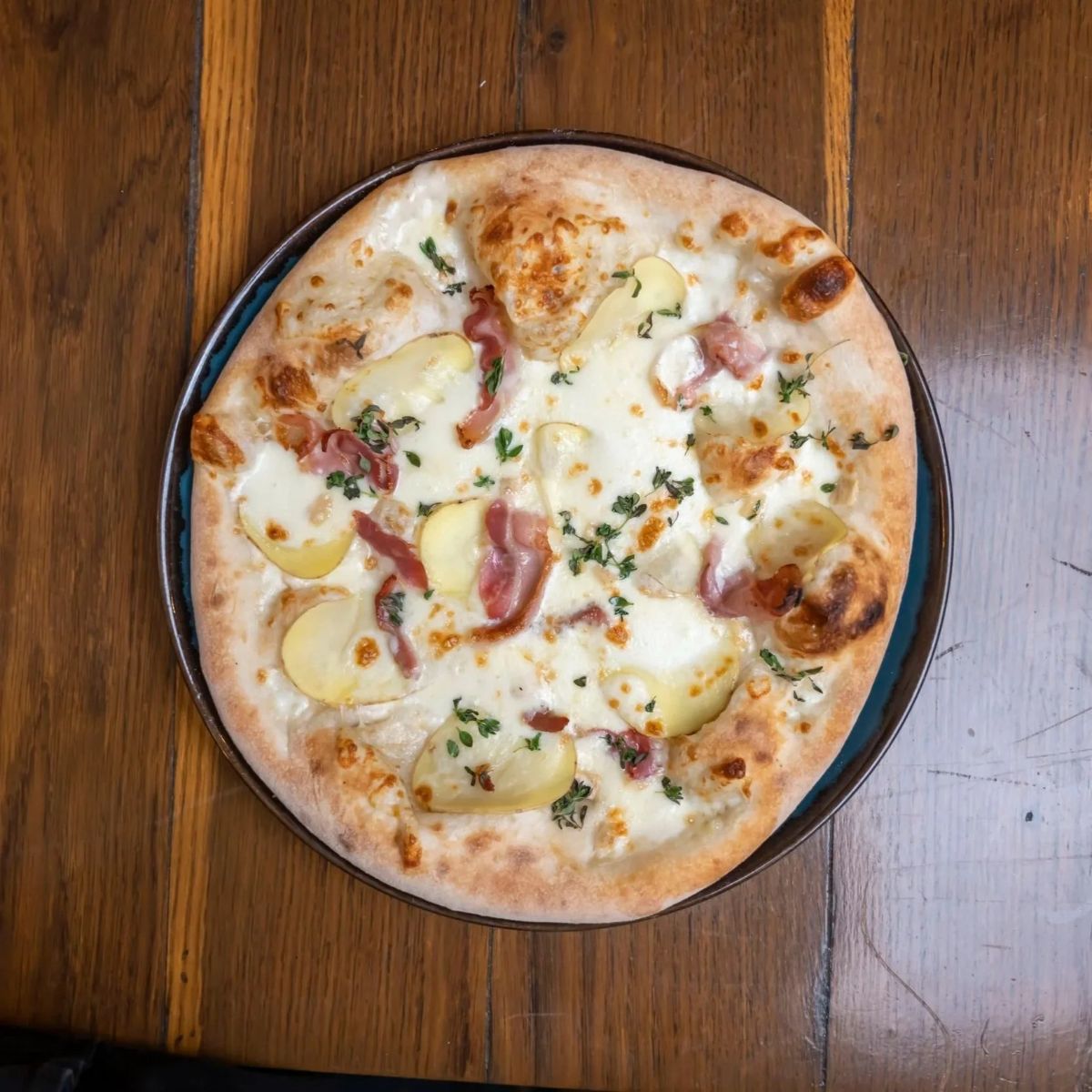 Eat Gallery Item 17 for Fare Restaurant + Bar